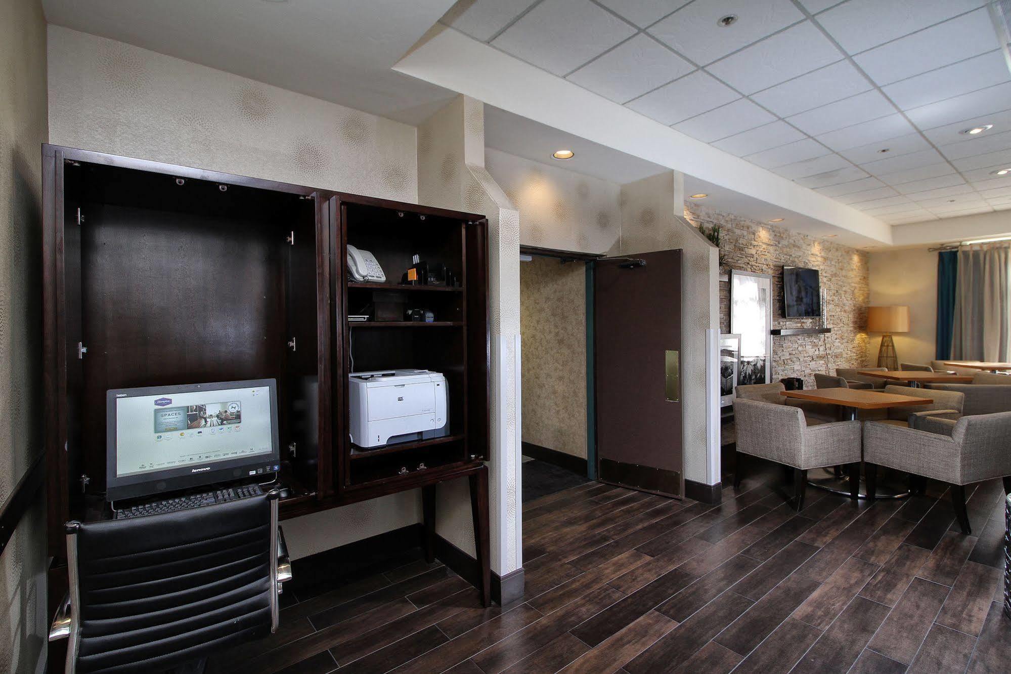 Hampton Inn Tucson-Airport Экстерьер фото